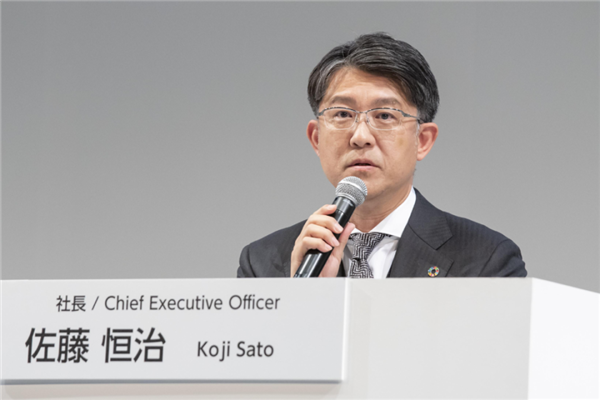 丰田高管再轰电动车：推广越快 司机越爱油车！(图6)