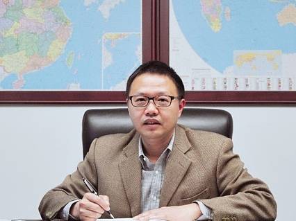 贺雪琴:科技创新推动产业创新,助力深圳推进新型工业化 (图1) 贺雪琴:科技创新推动产业创新,助力深圳推进新型工业化(图1)